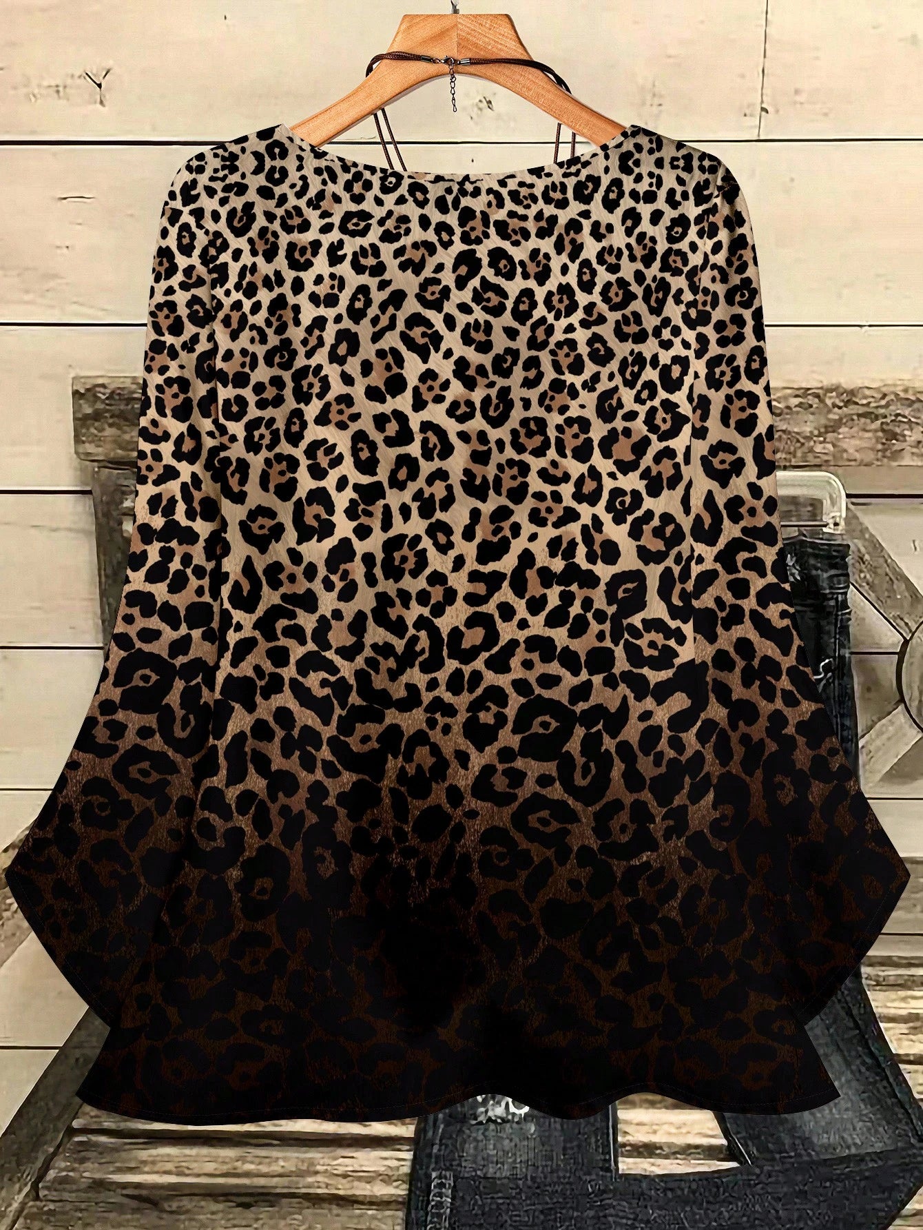 EMERY ROSE Plus Size Women Casual All-Over Print Loose Fit Round Neck 3/4 Sleeve Blouse,Spring/Summer/Vacation Fall