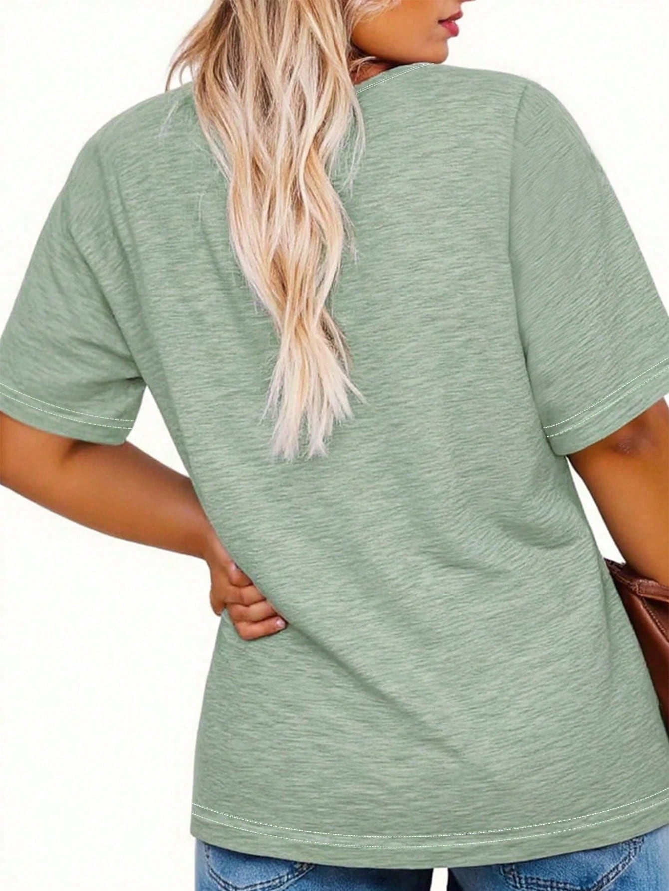 EMERY ROSE Plus Size Women's Casual NYC Letter Print V-Neck Short Sleeve T-Shirt Back-To-School Holiday Sage Green Summer