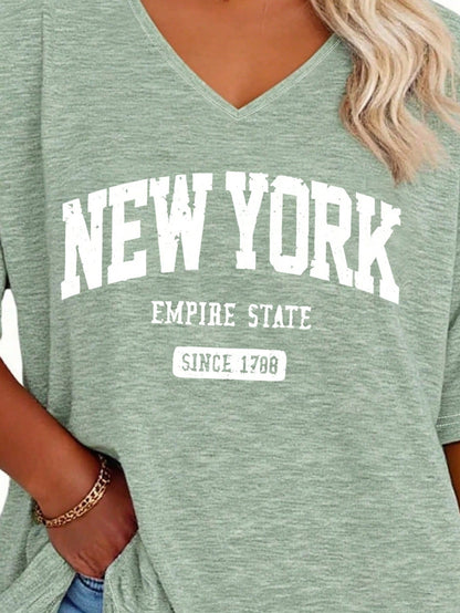 EMERY ROSE Plus Size Women's Casual NYC Letter Print V-Neck Short Sleeve T-Shirt Back-To-School Holiday Sage Green Summer