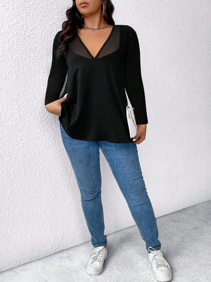 EMERY ROSE Plus Size Women's T-Shirt, Elegant Sexy Casual Minimalist Commute Versatile Mesh Patchwork V-Neck Design Long Sleeve Fall
