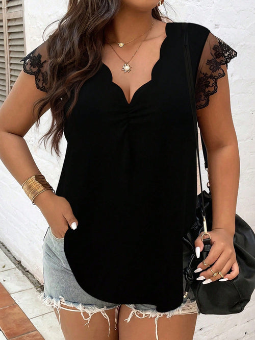 EMERY ROSE Women Plus Size Floral Lace Collar Splicing Short Sleeve Top, Versatile