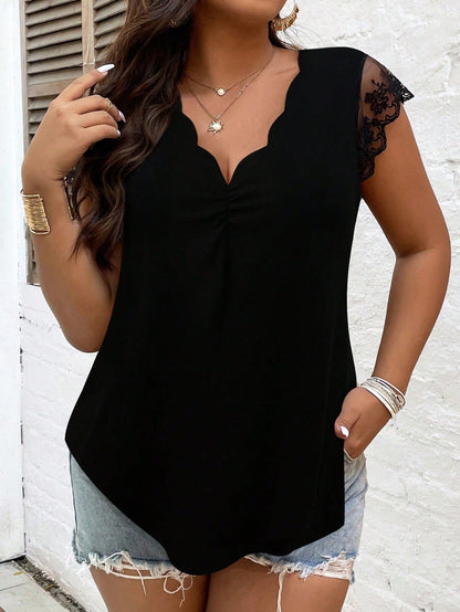 EMERY ROSE Women Plus Size Floral Lace Collar Splicing Short Sleeve Top, Versatile
