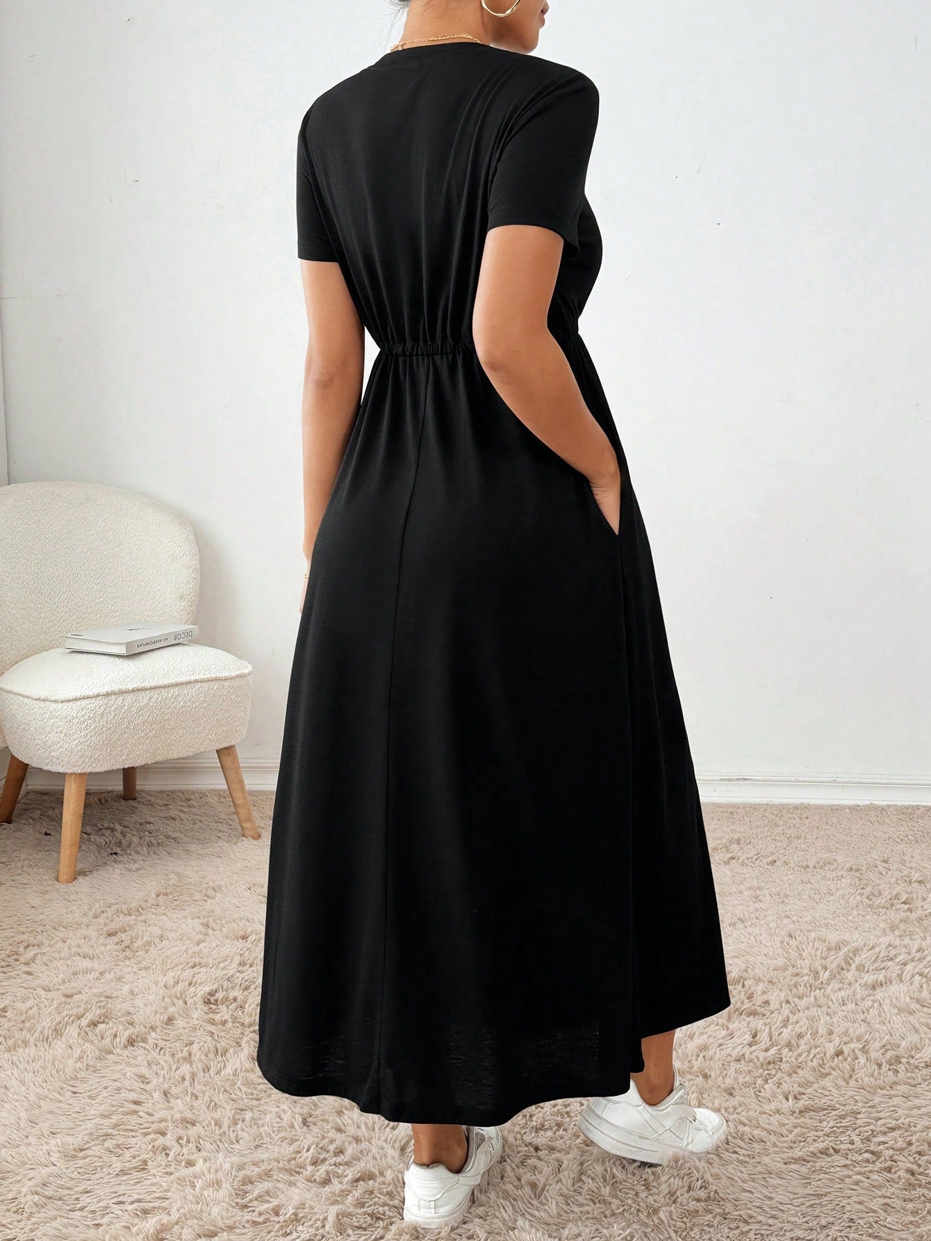 Essnce Women's Solid Crew Neck Twist Front Pocket Short Sleeve Summer Dress