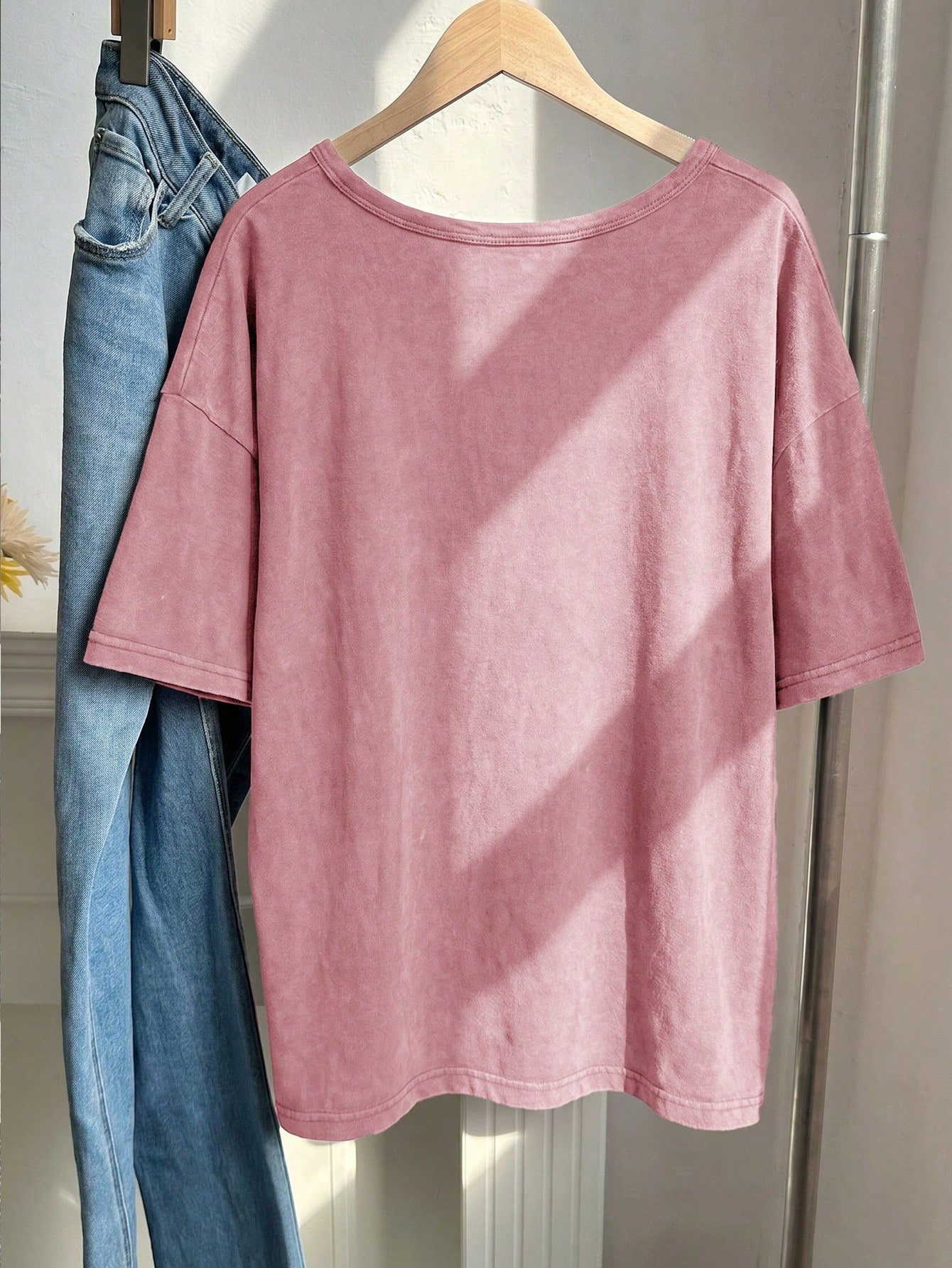 EZwear Plus Size Spring/Summer Snowflake Acetate Distressed Pink Loose Short Sleeve Small V-Neck T-Shirt Cotton Formal Holiday Casual