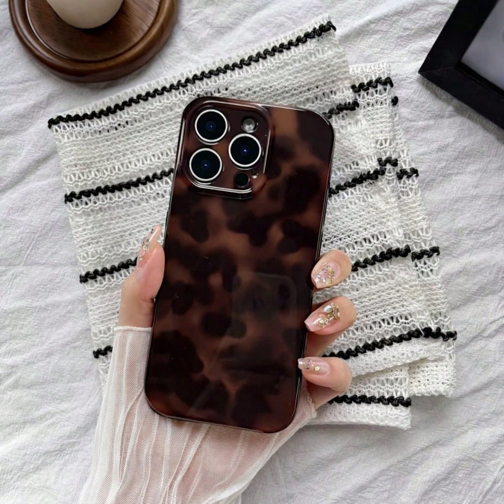 Fashionable Leopard Print Gradient Glossy Phone Case, Suitable For All Seasons, Compatible With IPhone 17 Pro Max/17 Air/17e/16e/16 Pro Max/15 Pro Max/14 Pro/13 Pro/12/11 Personalized Phone Case/Men's