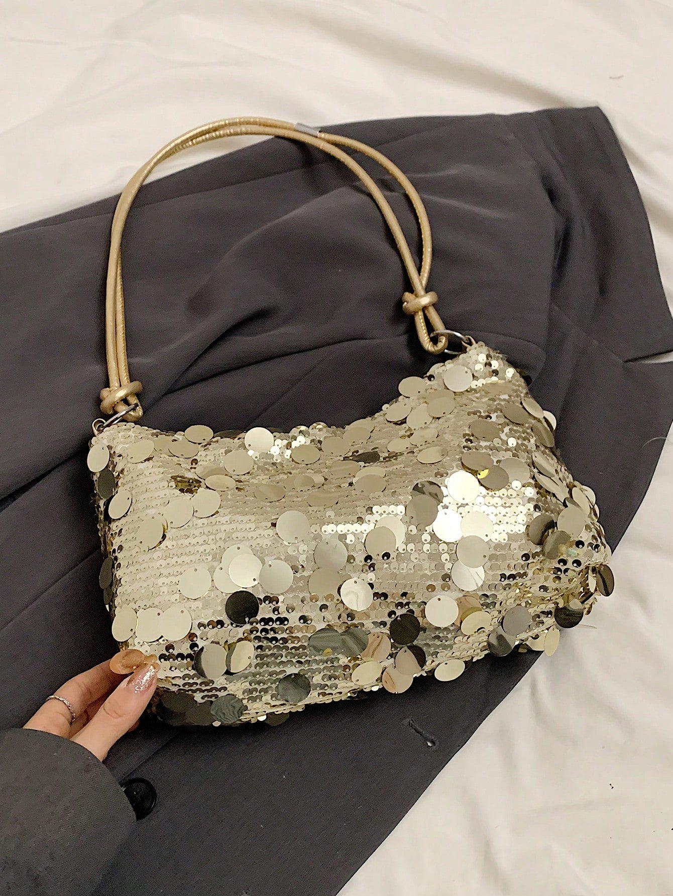 Fashionable Sequined Crossbody Bag With Rope Strap, Crescent Moon Design, Casual Shoulder Bag For Women