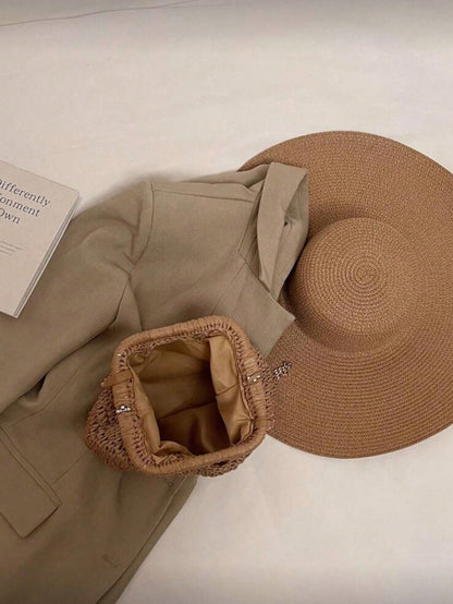 Fashionable Woven Straw Handbag, Elegant For Vacation And Travel, Stylish Top Handle Tote Bag, Khaki Color, Lightweight Zipper Pocket, Straw Bag