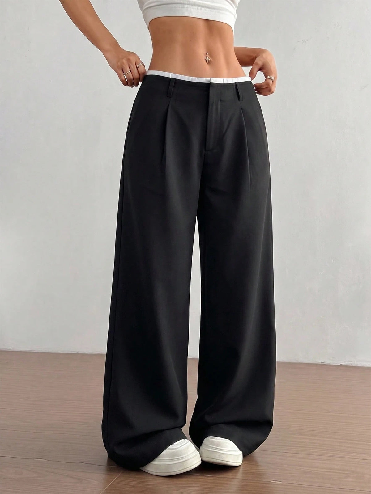 FavEase Women's Summer High-End Side Pocket Splicing Slim Straight Black Pants, Suitable For Daily, School, Office And Business Occasions