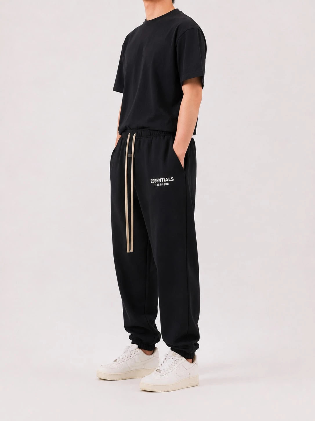 Fear Of God Essentials Fleece Sweatpant (FW24) Unisex