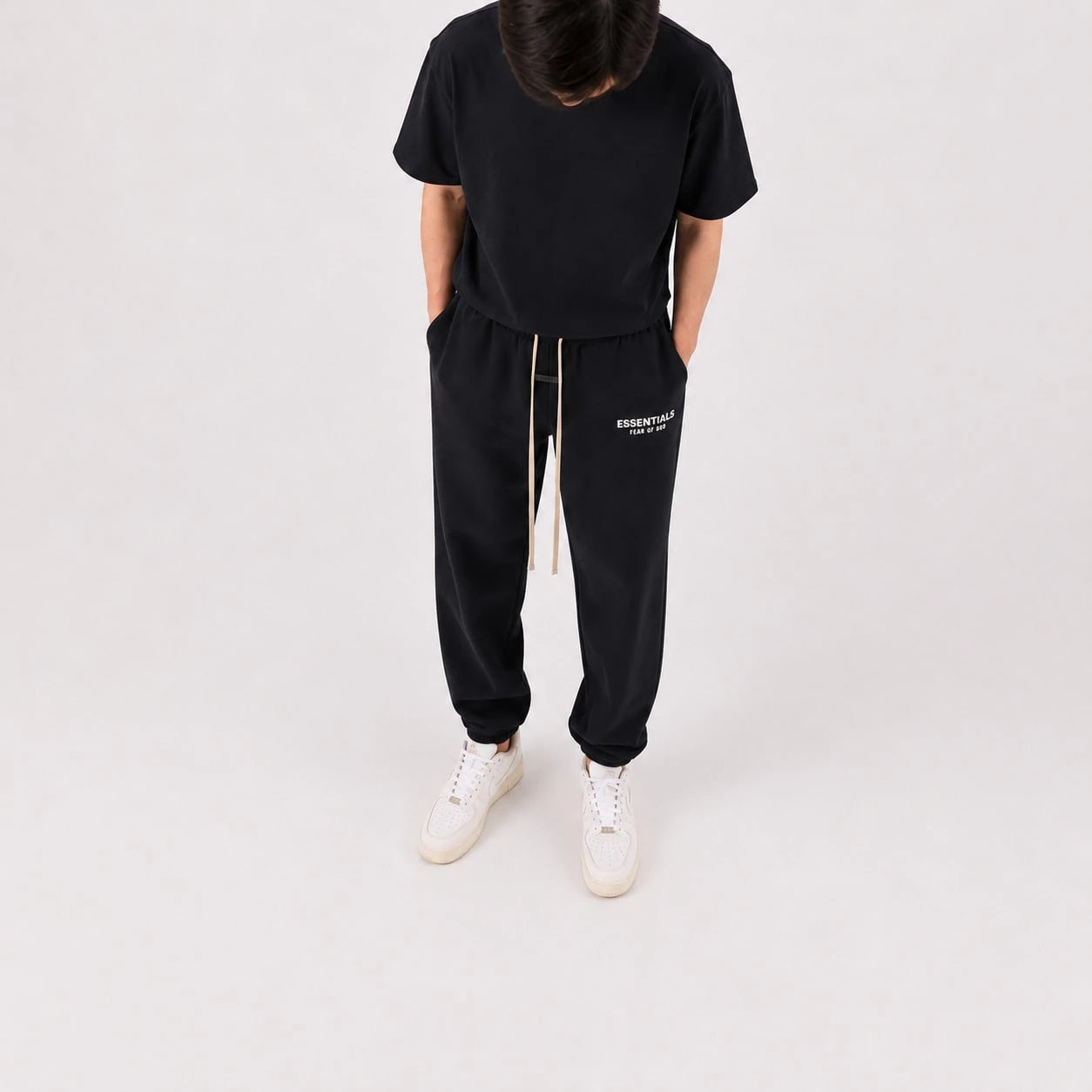 Fear Of God Essentials Fleece Sweatpant (FW24) Unisex