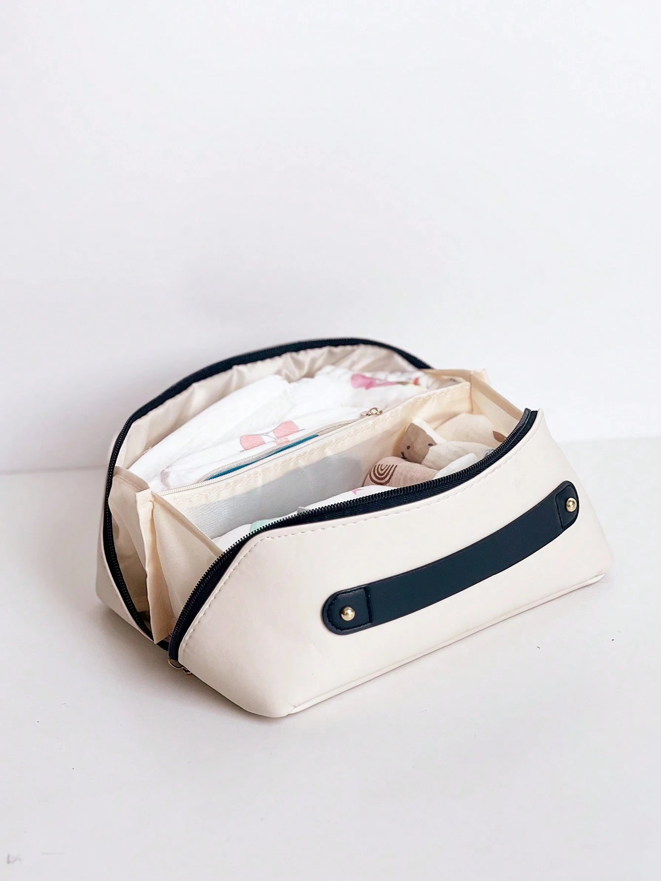 Foldable Travel Pillow Bag For Baby's Drool Bibs, Clothes, Accessories Storage, Mommy Bag