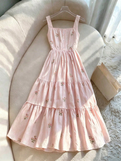 Franclia Ditsy Floral Dress, Sweet Waist Cinched Ruffle Hem Dress, Spring/Summer