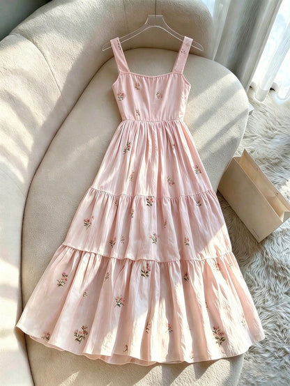 Franclia Ditsy Floral Dress, Sweet Waist Cinched Ruffle Hem Dress, Spring/Summer