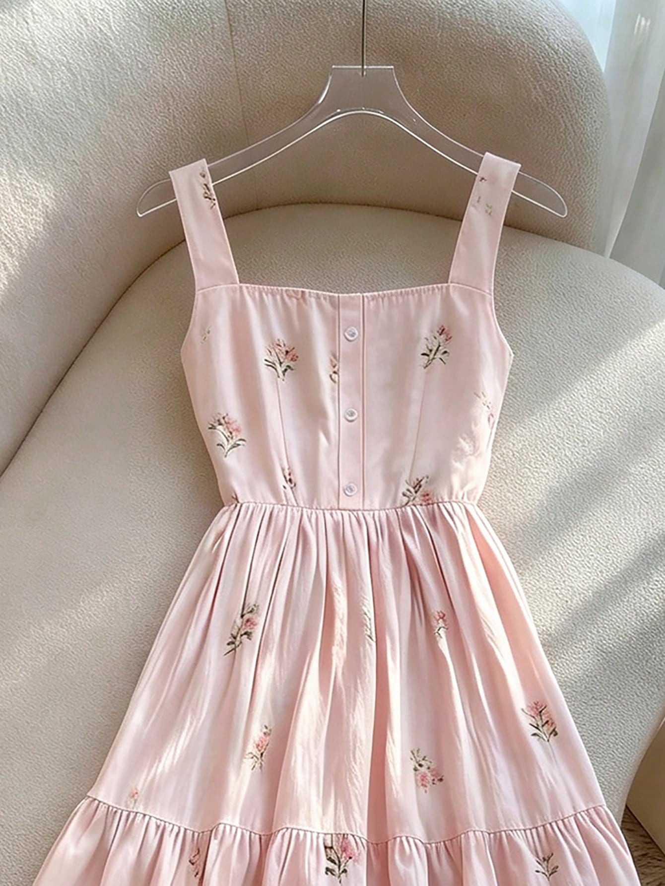 Franclia Ditsy Floral Dress, Sweet Waist Cinched Ruffle Hem Dress, Spring/Summer