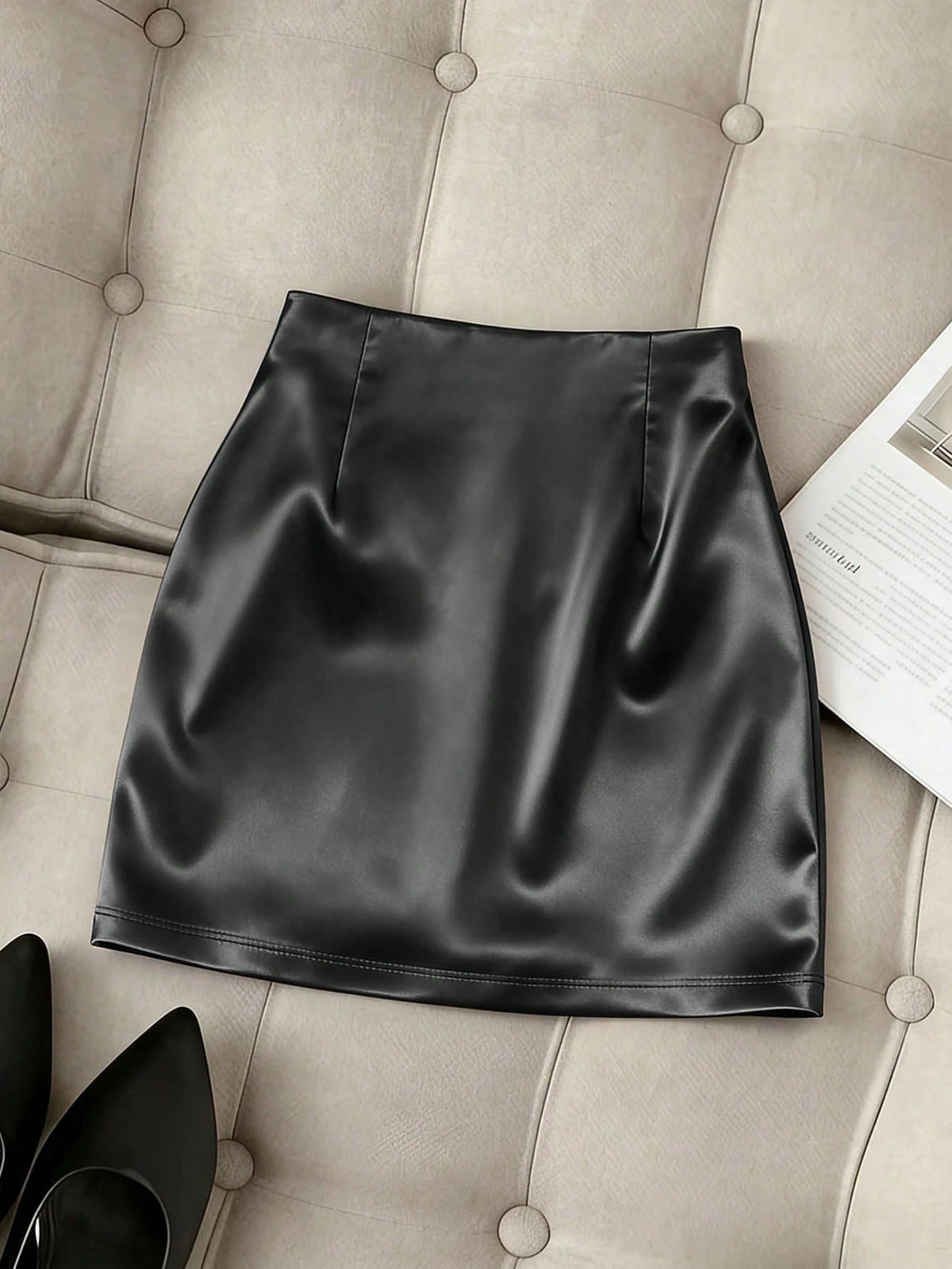 Franclia Fashionable New Glossy Asymmetrical Hem High Waist Slim Fit Pleated Bodycon Skirt, Spring/Summer