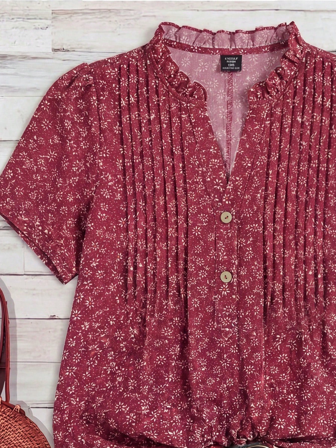 Franclia Plus Size Women Floral Print Short Sleeve Button Casual 70s Sequin Blouse,Blue And White Boho Blouse For Summer Vacation Holiday Beach Vacation