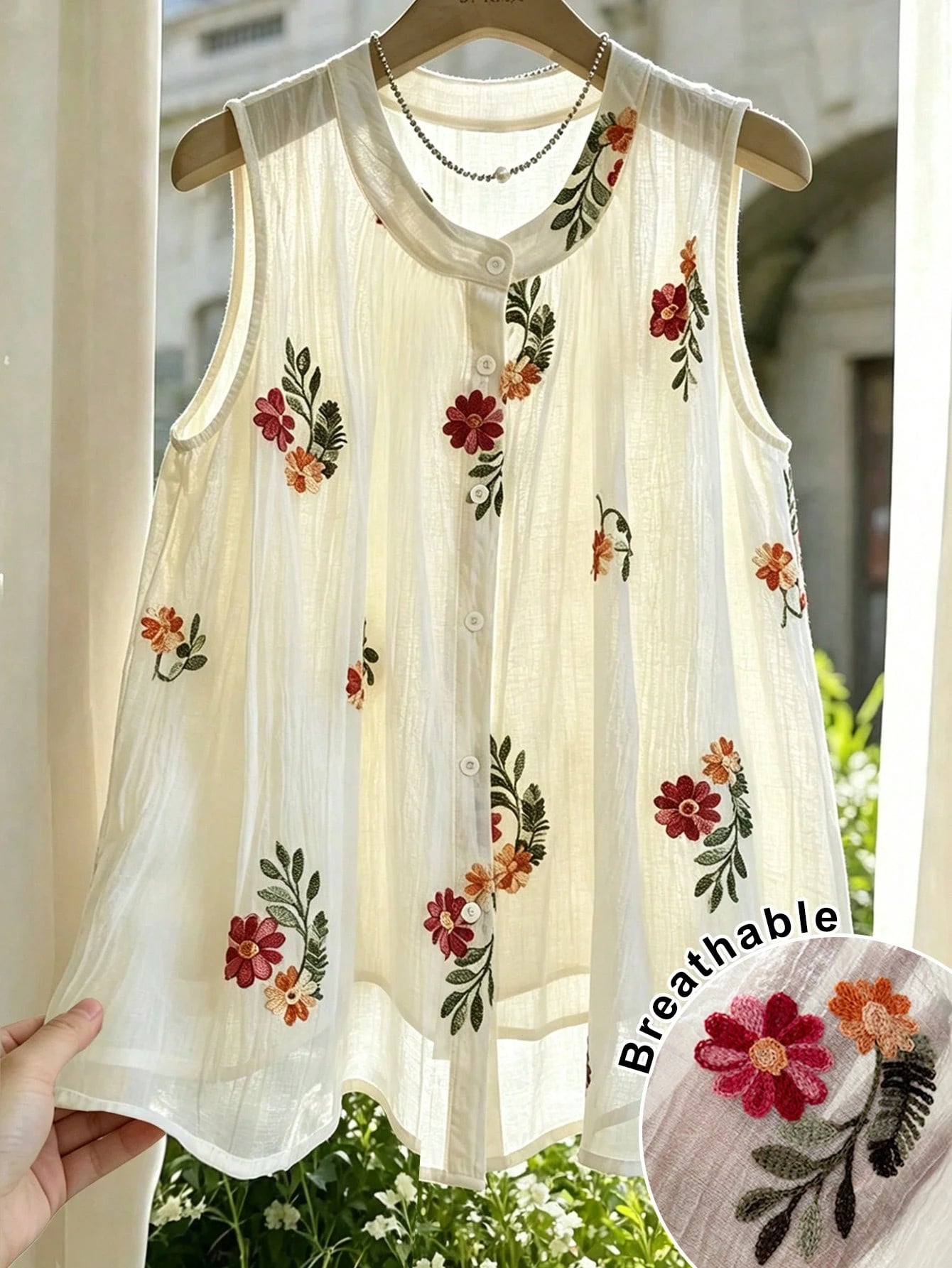 Franclia Plus Size Women's Single-Breasted Embroidered 3D Floral Design Sleeveless Blouse