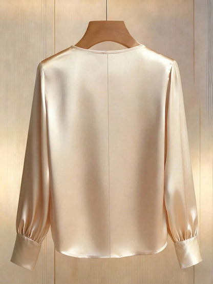 Franclia Women Champagne Elegant Pearl Embellished V-Neck Satin Long-Sleeved Shirt Loose Fit Office Wear Dinner For Autumn Teachers' Day Party Commuting Blouse