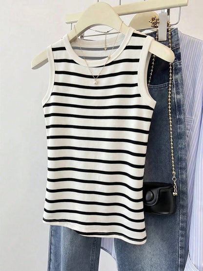 Franclia Women's Casual Daily Wear Round Neck Striped Tank Top, Summer