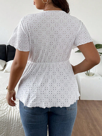 Frenchy Plus Size Women Textured V-Neck Lace Splice T-Shirt