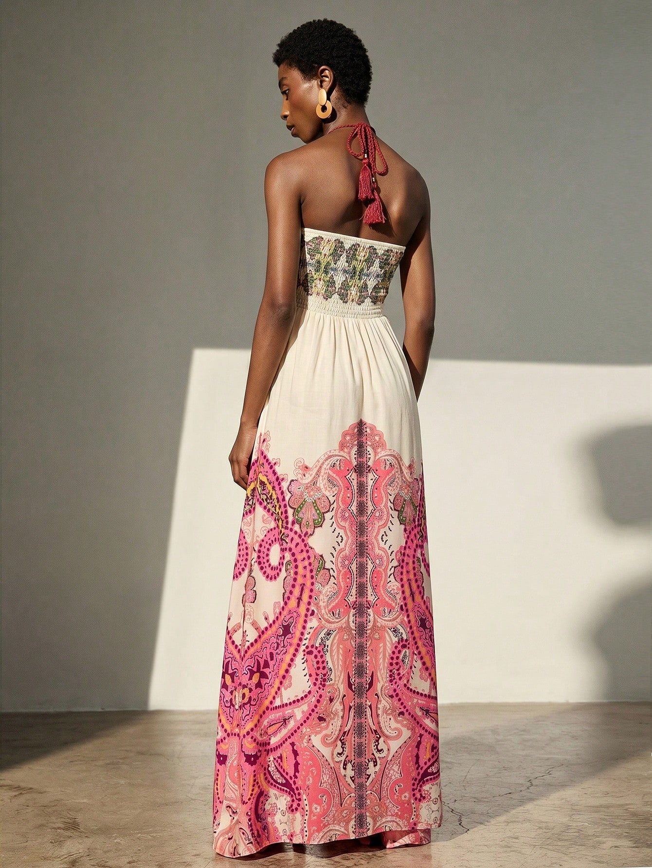 Frievida Chiffon Tie-Dye Print Halter Neck Tie-Up Sleeveless Vacation Dress