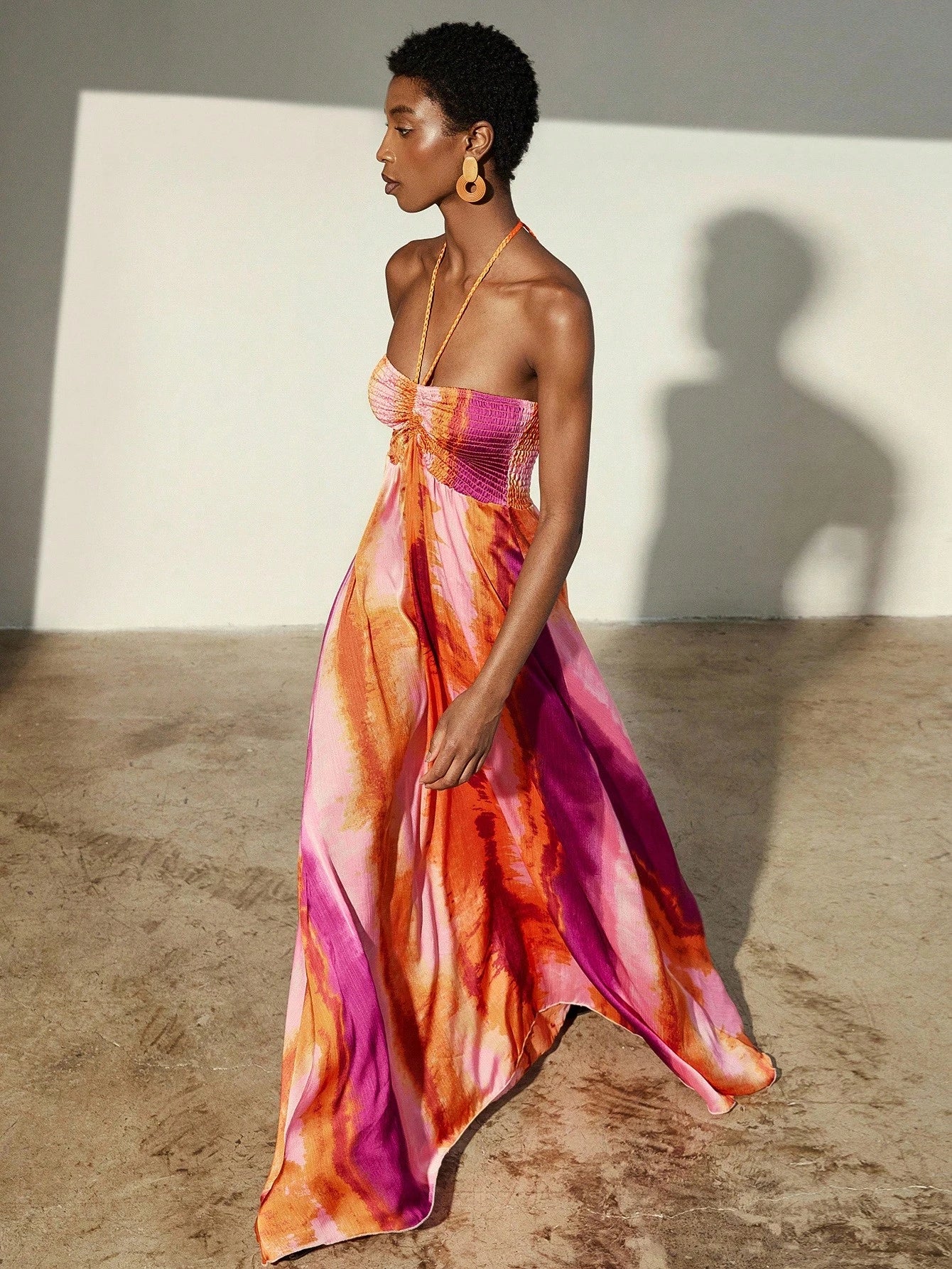 Frievida Chiffon Tie-Dye Print Halter Neck Tie-Up Sleeveless Vacation Dress