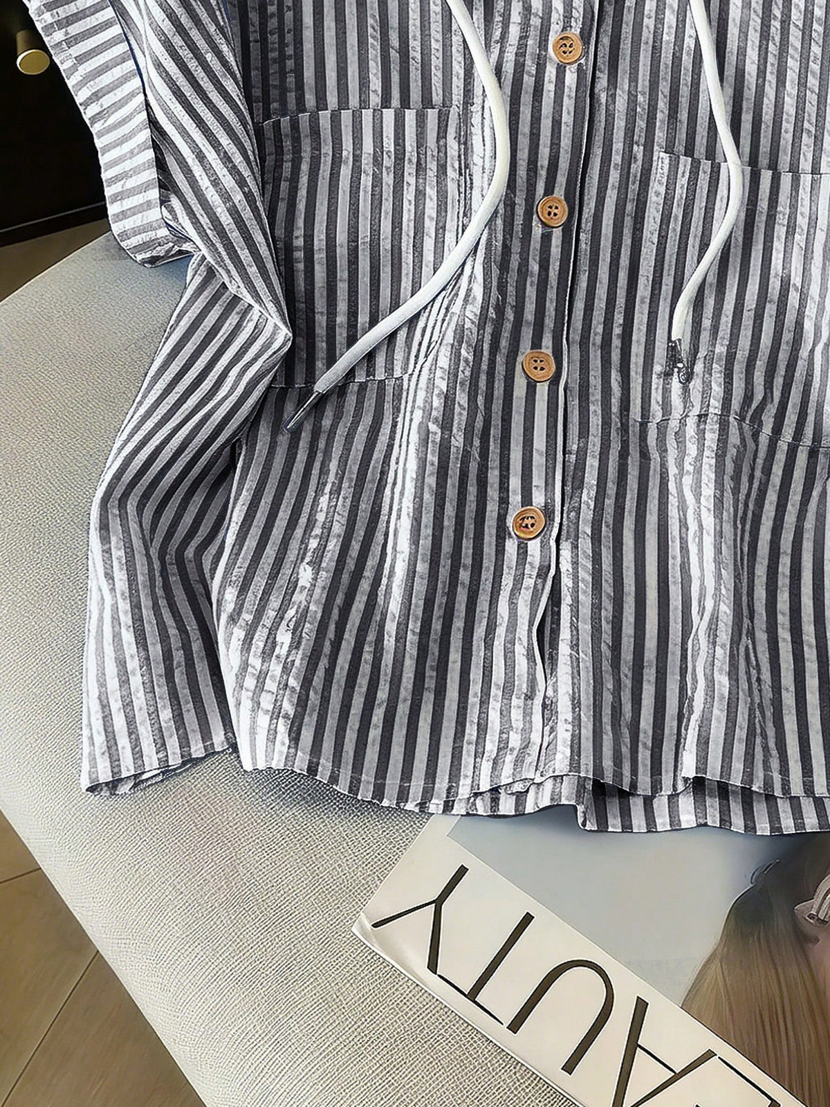 GlowEve Women's Summer Casual Versatile Textured Striped Chiffon Hooded Blouse With Pockets, Short Sleeve
