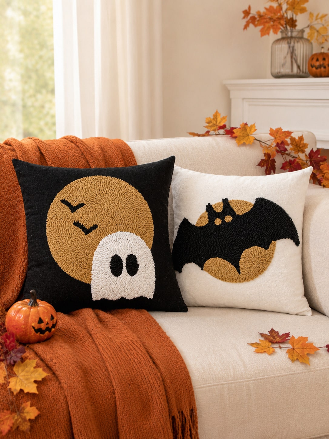Halloween Decorative Tufted Embroidered Pillowcase 1pc/2pcs Ghost Moon Bat Spooky Pattern Hidden Zipper 45x45cm Trick Or Treat Autumn Decor Pillow Cover (Insert Not Included) Suitable For Sofa Bedroom