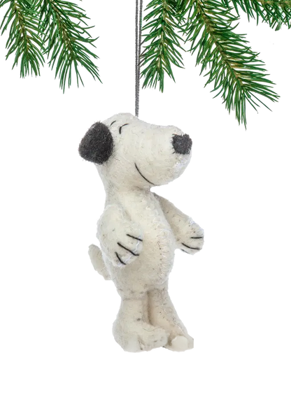 Hand-Sewn Felt Snoopy Ornament - Ben's Garden