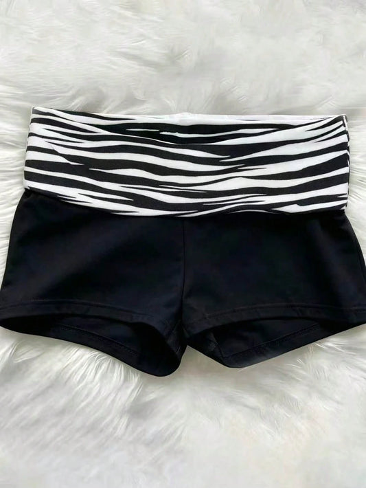 IslaSuriya Women's Zebra Print Patchwork Casual Versatile Everyday Shorts