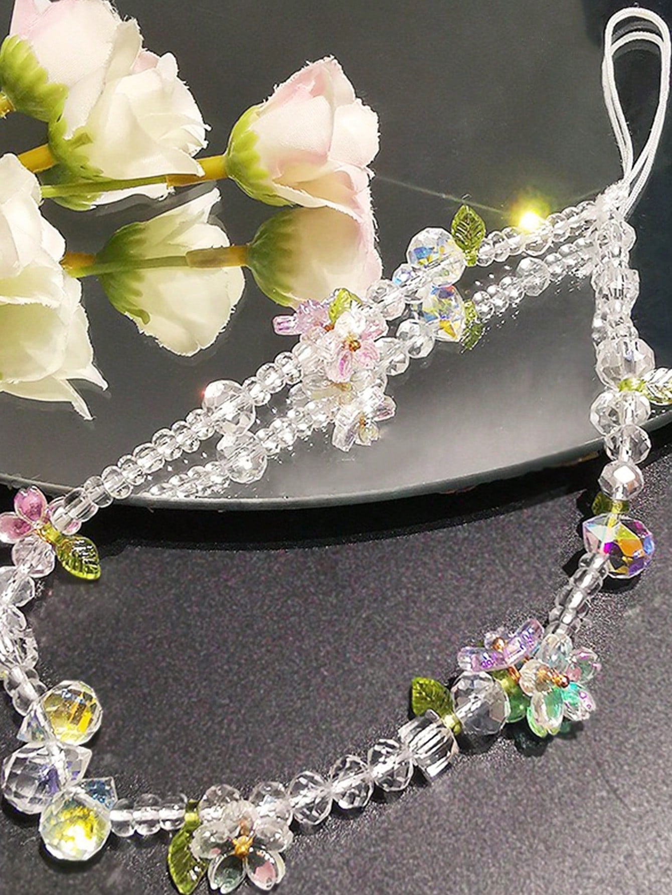 Korean-Style Ins Minimalist Luxury Rhinestone Flower And Leaf Mobile Phone Chain Short-Style Beaded Chain CCD Camera Pendant For Ladies' Wrist Decoration, Mobile Phone Case Hanging String, Bag Hanging