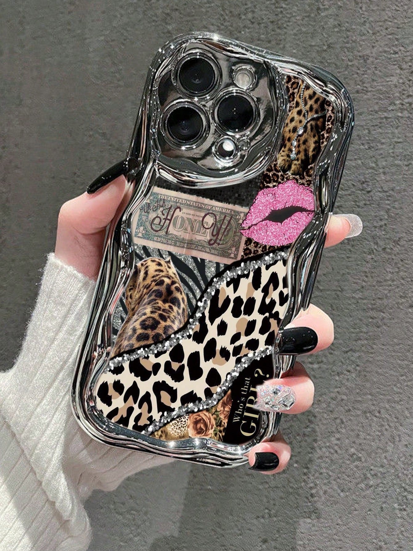 Leopard Print Painted Flat Print Electroplated Added Electroplated Handmade Chain Painted Cream Pattern Painted Soft Shell Suitable For IP17/IP17PROMAX/Iphone16//Iphone16pro/Iphone16promax/Iphone15/ X