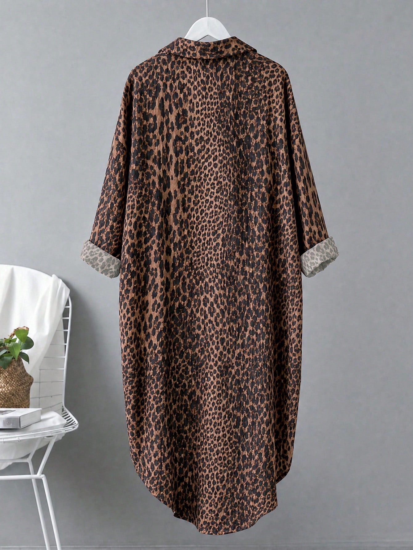 Linhara CURVE Plus Size Women's Leopard Print Single-Breasted Long Loose Fit Shirt Fall