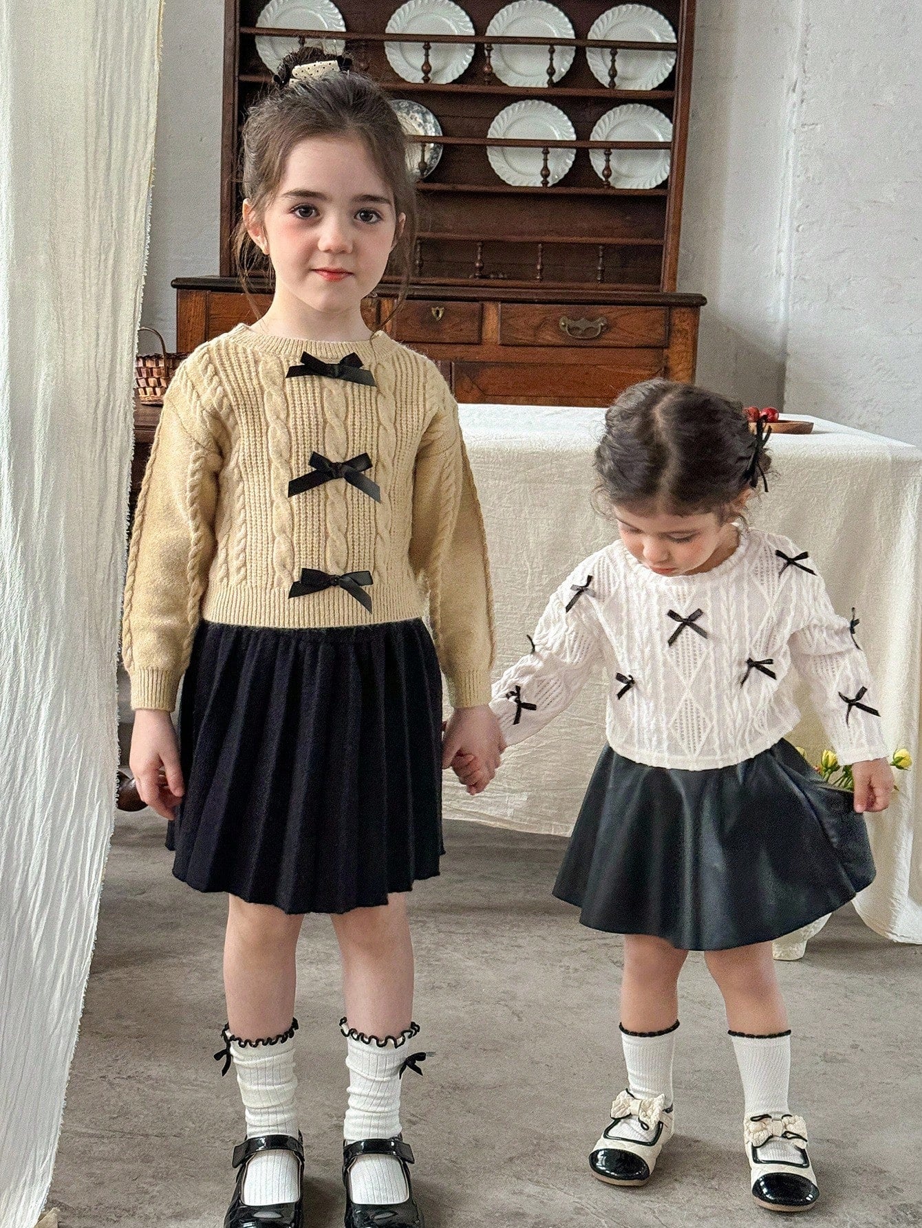 LMoss Kids LMoss 2pcs/Set Baby Girl Black And White Outfit,Knitted Crew Neck Bow Top&PU Leather Skirt,Autumn Cute Family Matching Clothes,Fall Winter School Set
