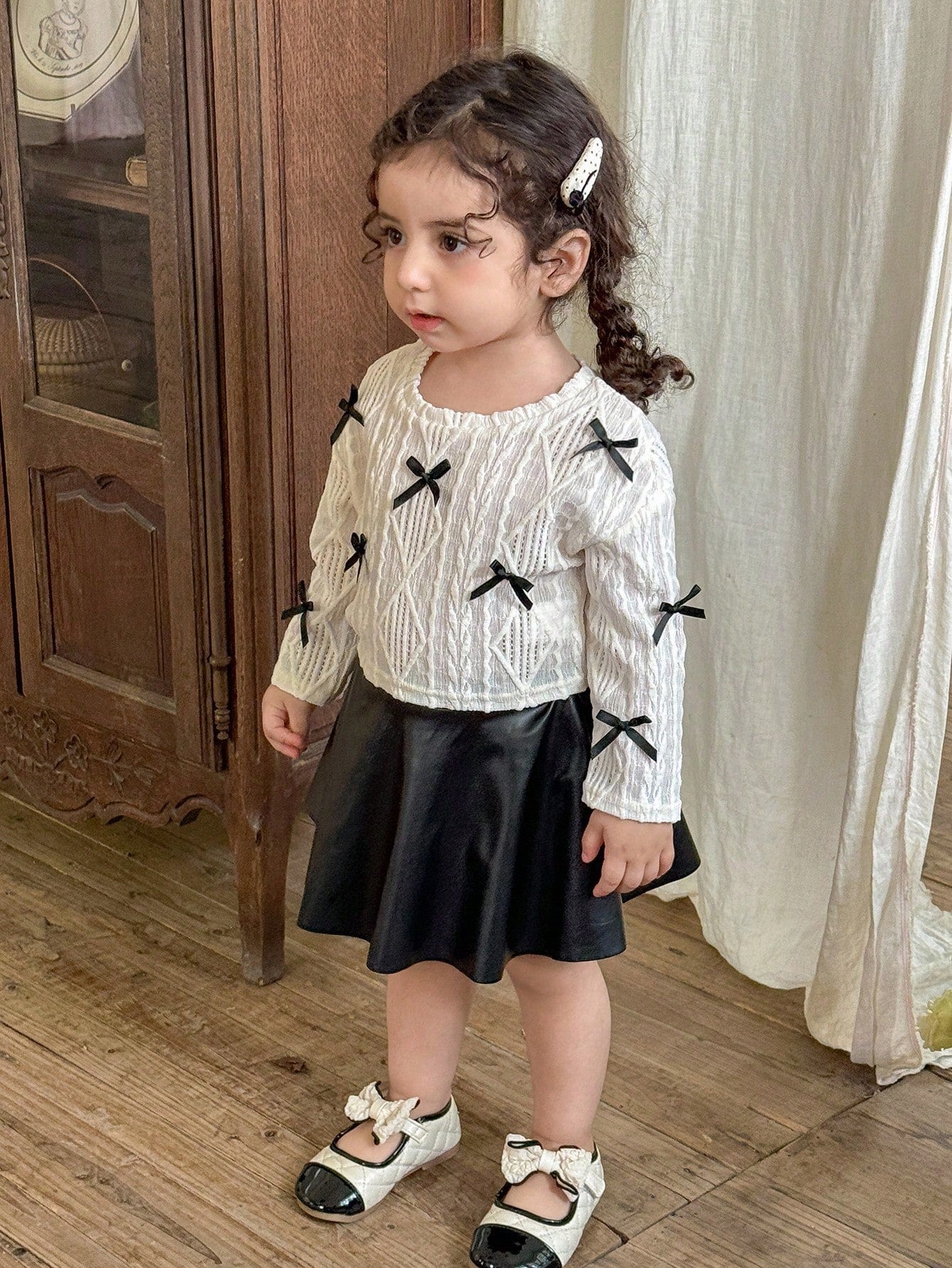 LMoss Kids LMoss 2pcs/Set Baby Girl Black And White Outfit,Knitted Crew Neck Bow Top&PU Leather Skirt,Autumn Cute Family Matching Clothes,Fall Winter School Set