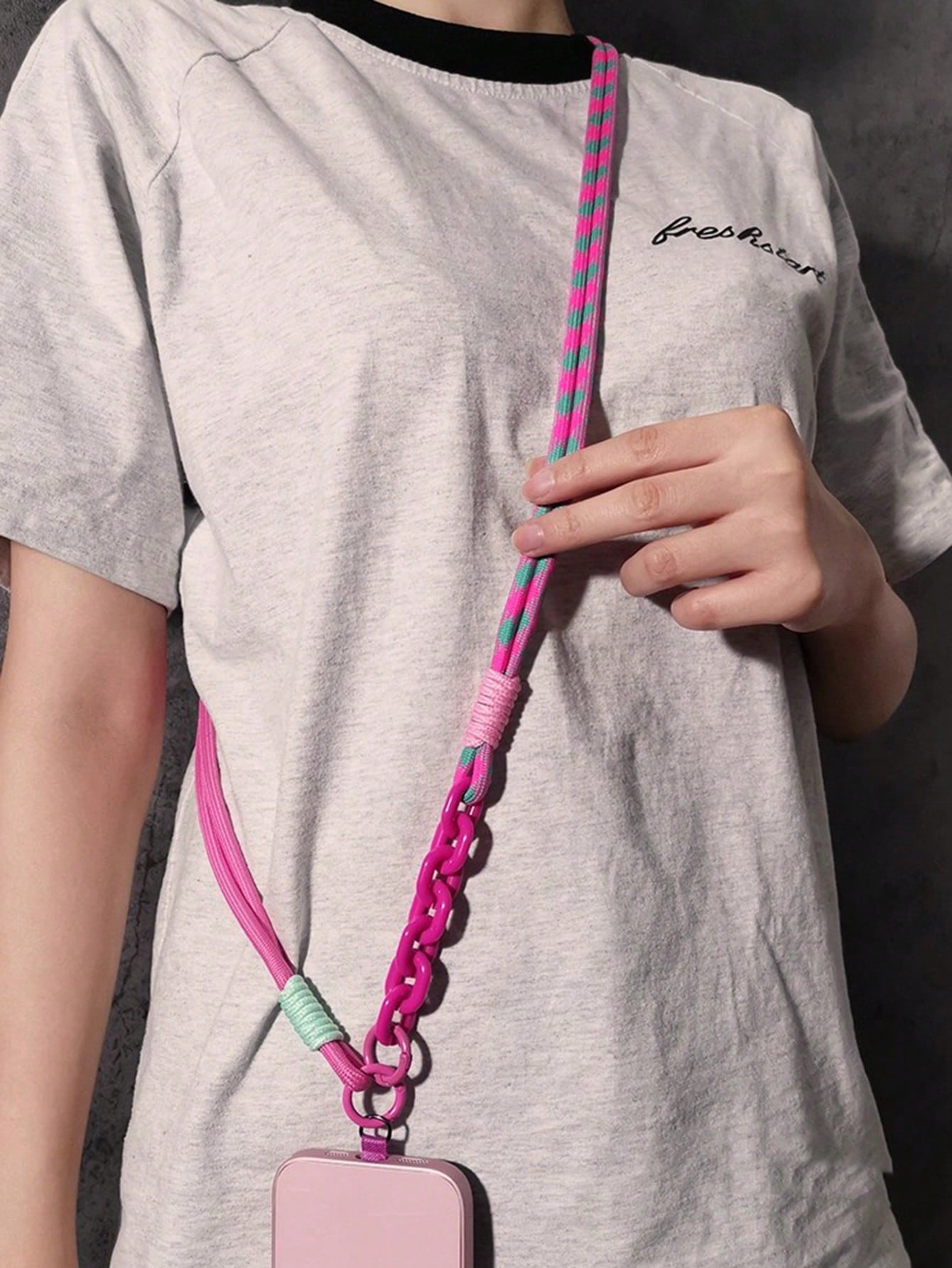 Long Strap Crossbody Phone Pouch With Bee Lanyard, Fashionable For Outdoor Travel