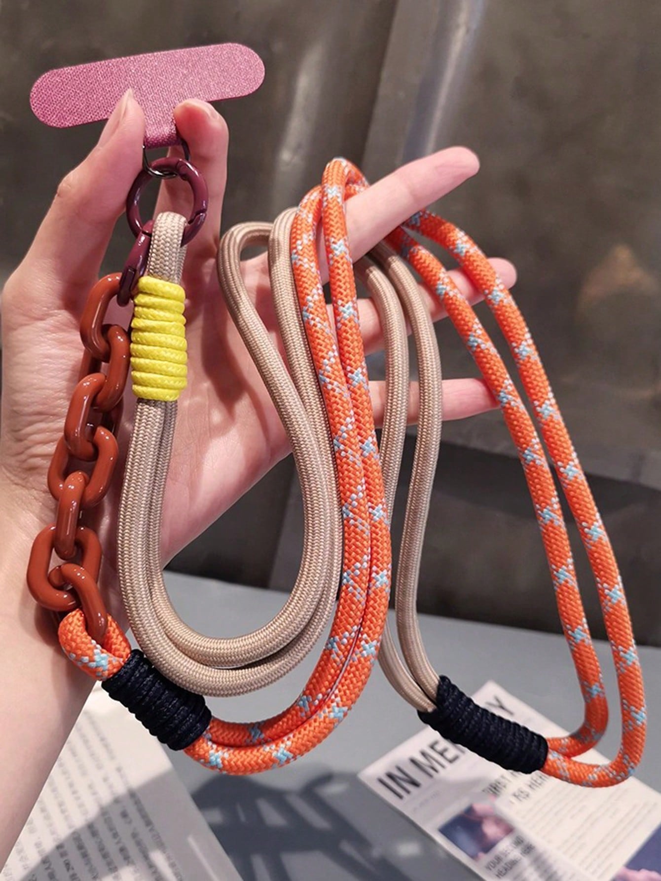 Long Strap Crossbody Phone Pouch With Bee Lanyard, Fashionable For Outdoor Travel