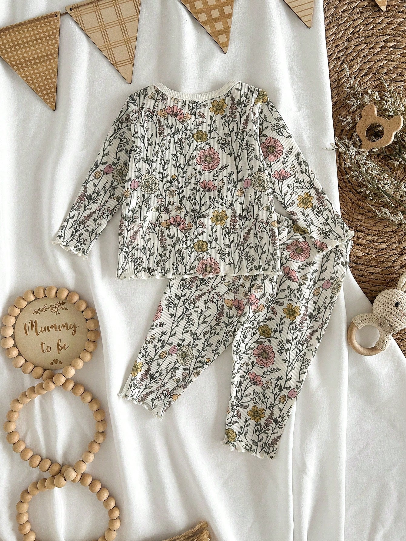 Loomiva Newborn Baby Girl Floral Pattern Knit Soft Round Neck Long Sleeve Overlap Shoulder Pullover Top Elastic Waist Long Pants 2pcs Set