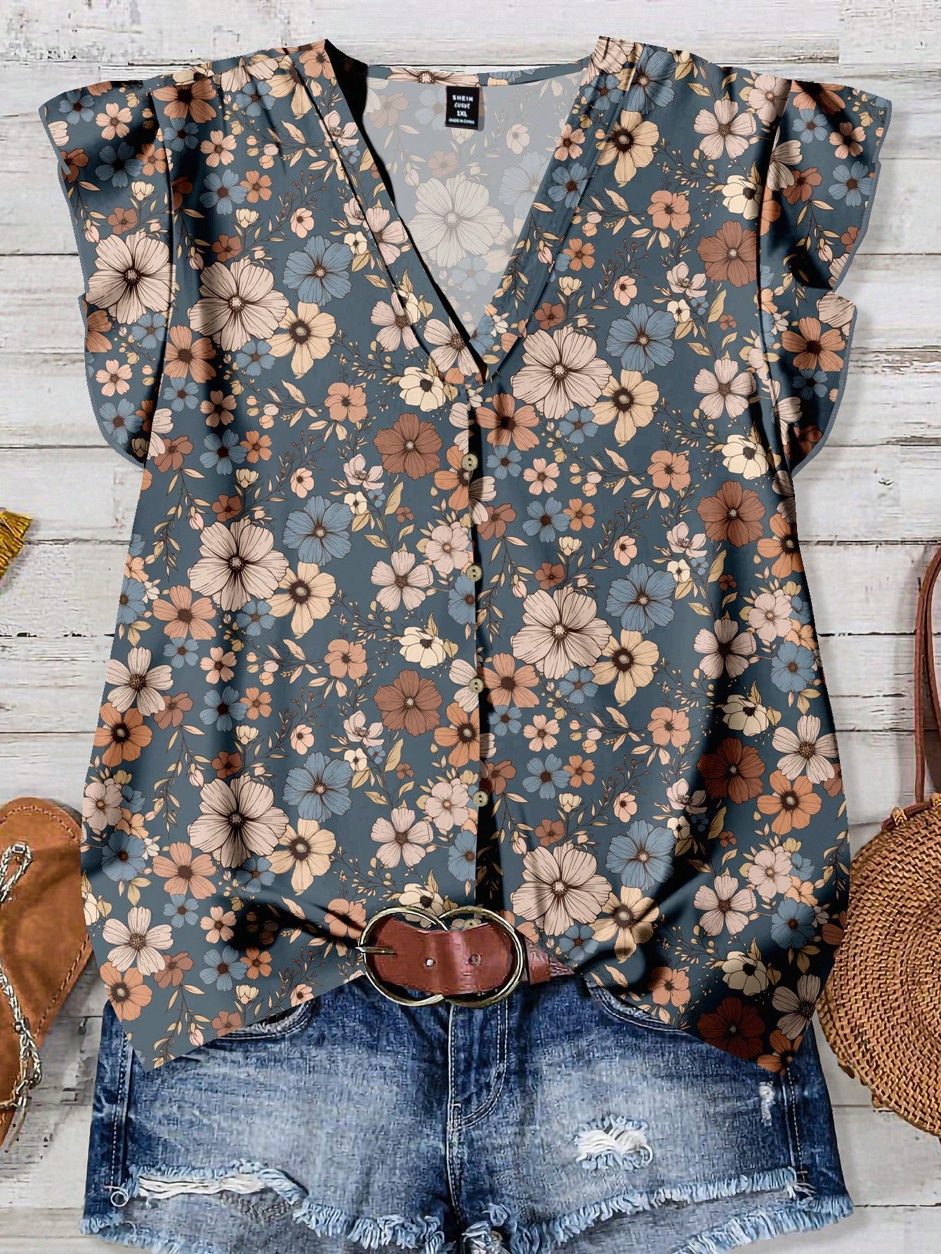 LUNE Plus Size Women V-Neck Floral Print Casual Minimalist Shirt, Suitable For Summer Fall