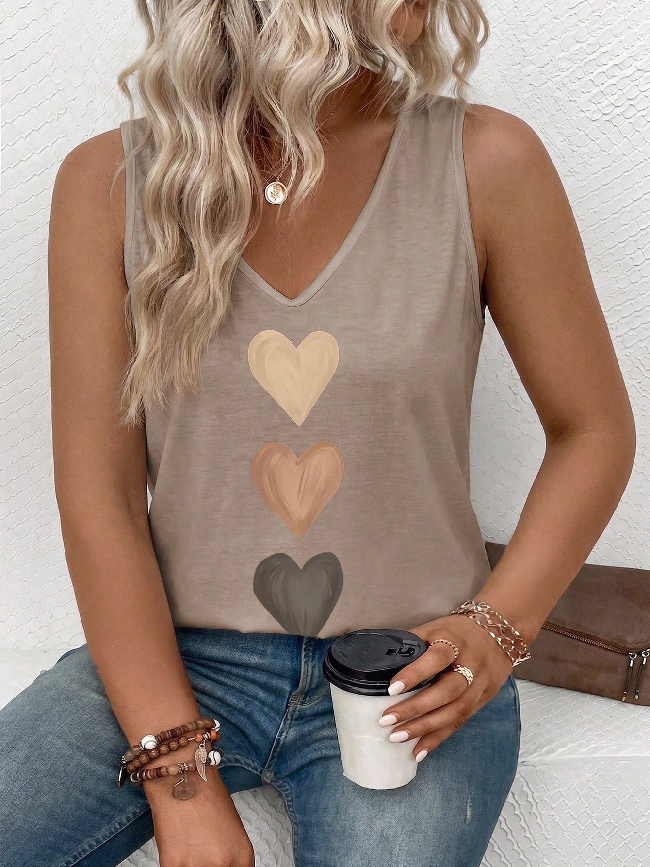 LUNE Women's Spring/Summer New Hot-Selling Gradient Heart Print V-Neck Casual Versatile Plus Size Tank Top