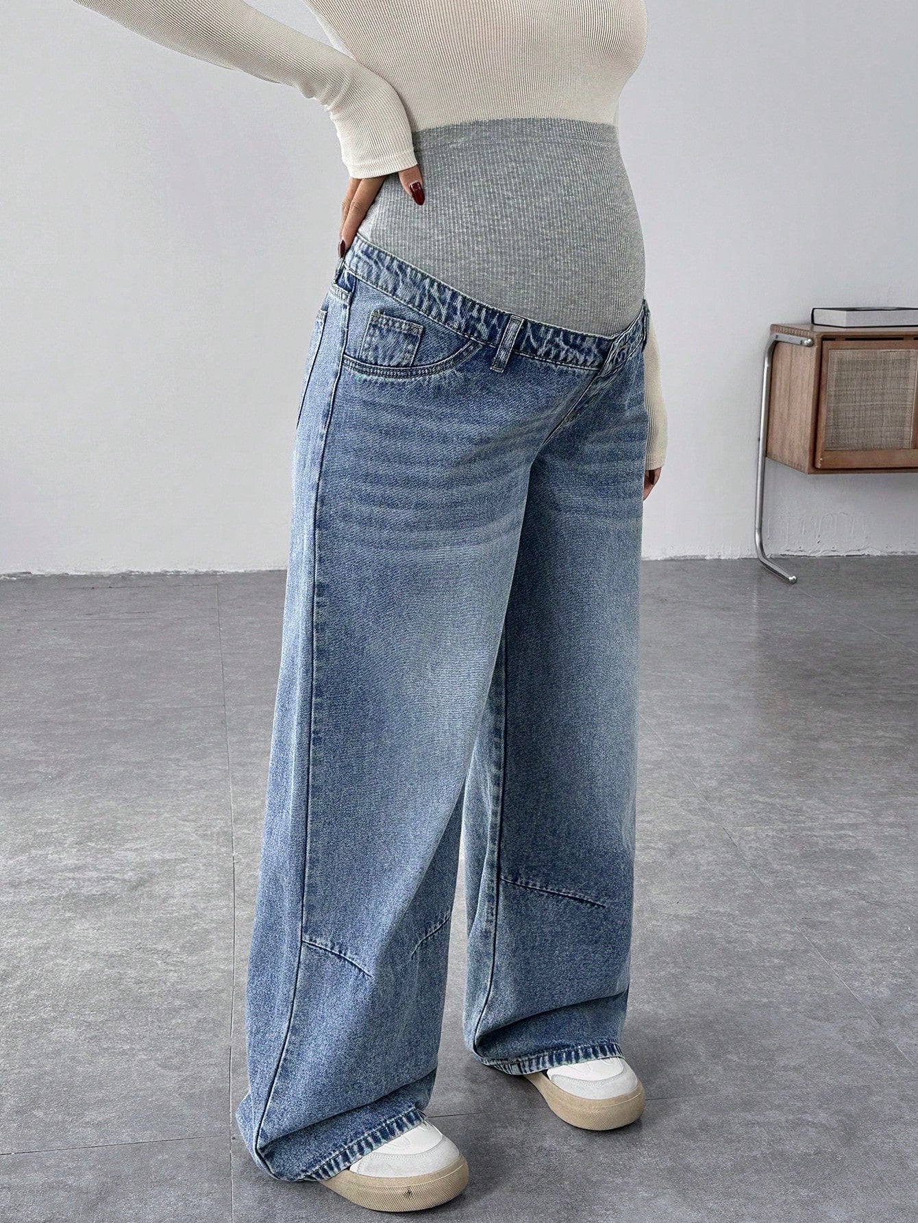 Maternity Loose Straight Leg Jeans, Blue