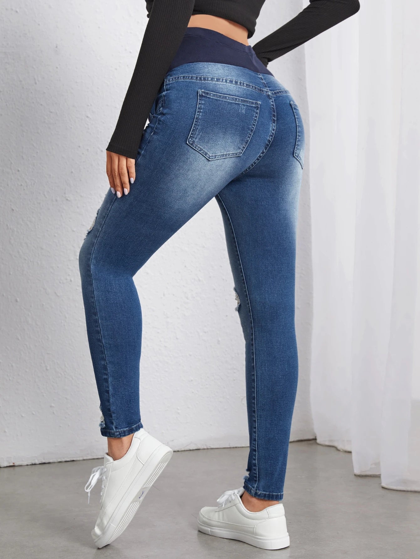 Maternity Washed Distressed Skinny Fit Jeans