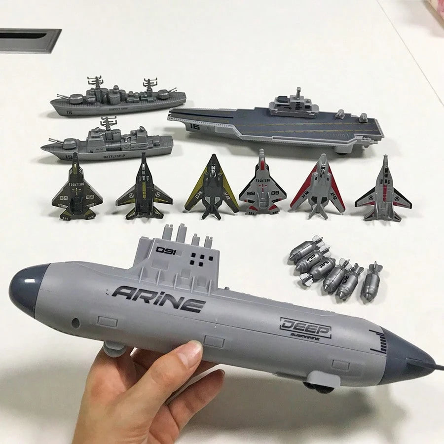 Military Series Aircraft Carrier Battle Group Kit, Learning Military Knowledge, Nuclear Submarine Can Launch Missiles, War Ship Can Launch Fighter Jets, Children Toys, Christmas Gift