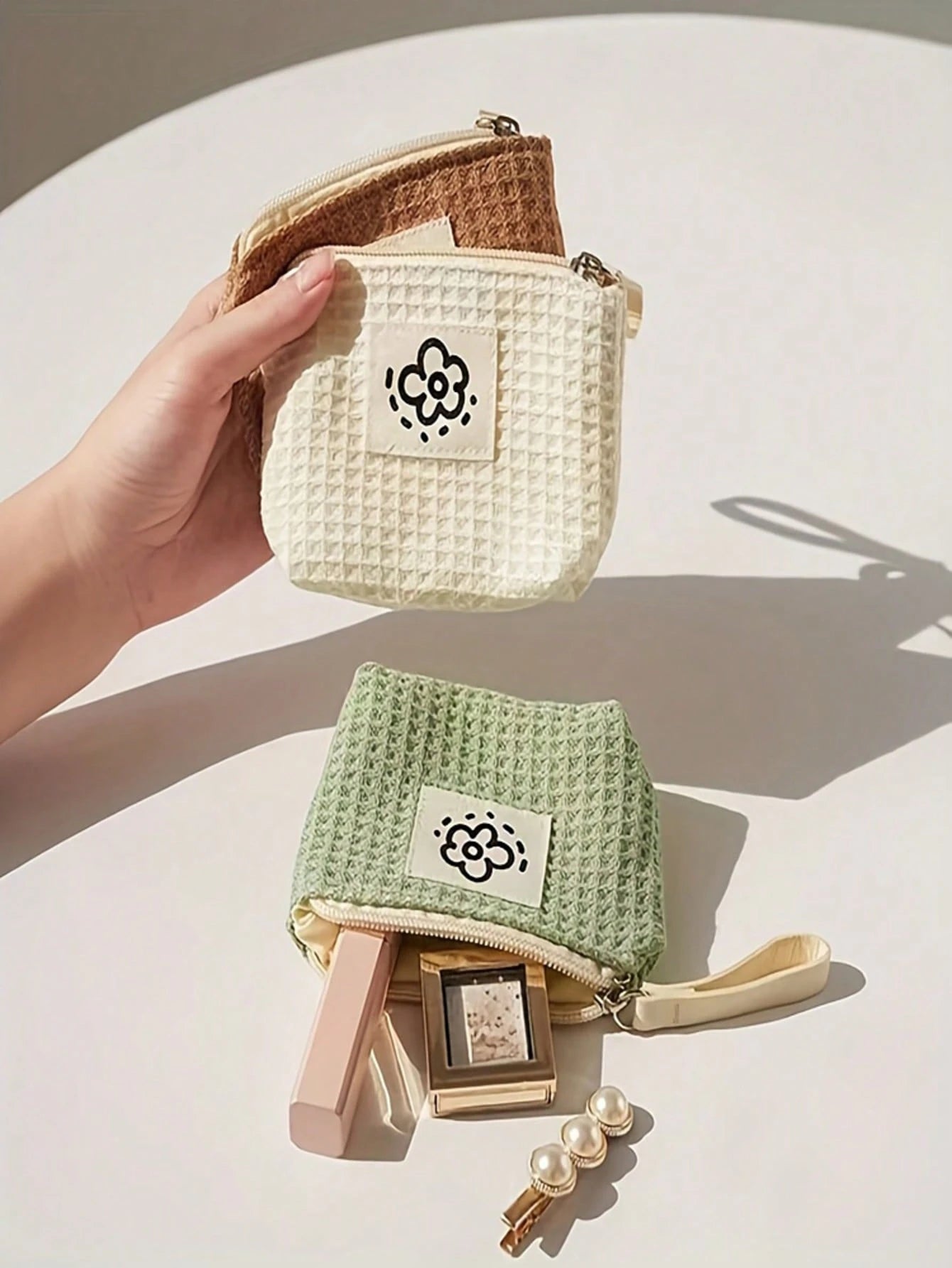 Mini Cute Cartoon Coin Purse, Portable Lipstick/Cosmetic Bag, Earphone & Cable Organizer,For Holiday Beach, Bathroom Collection, Bedroom Collection, Large Capacity,Makeup Bag