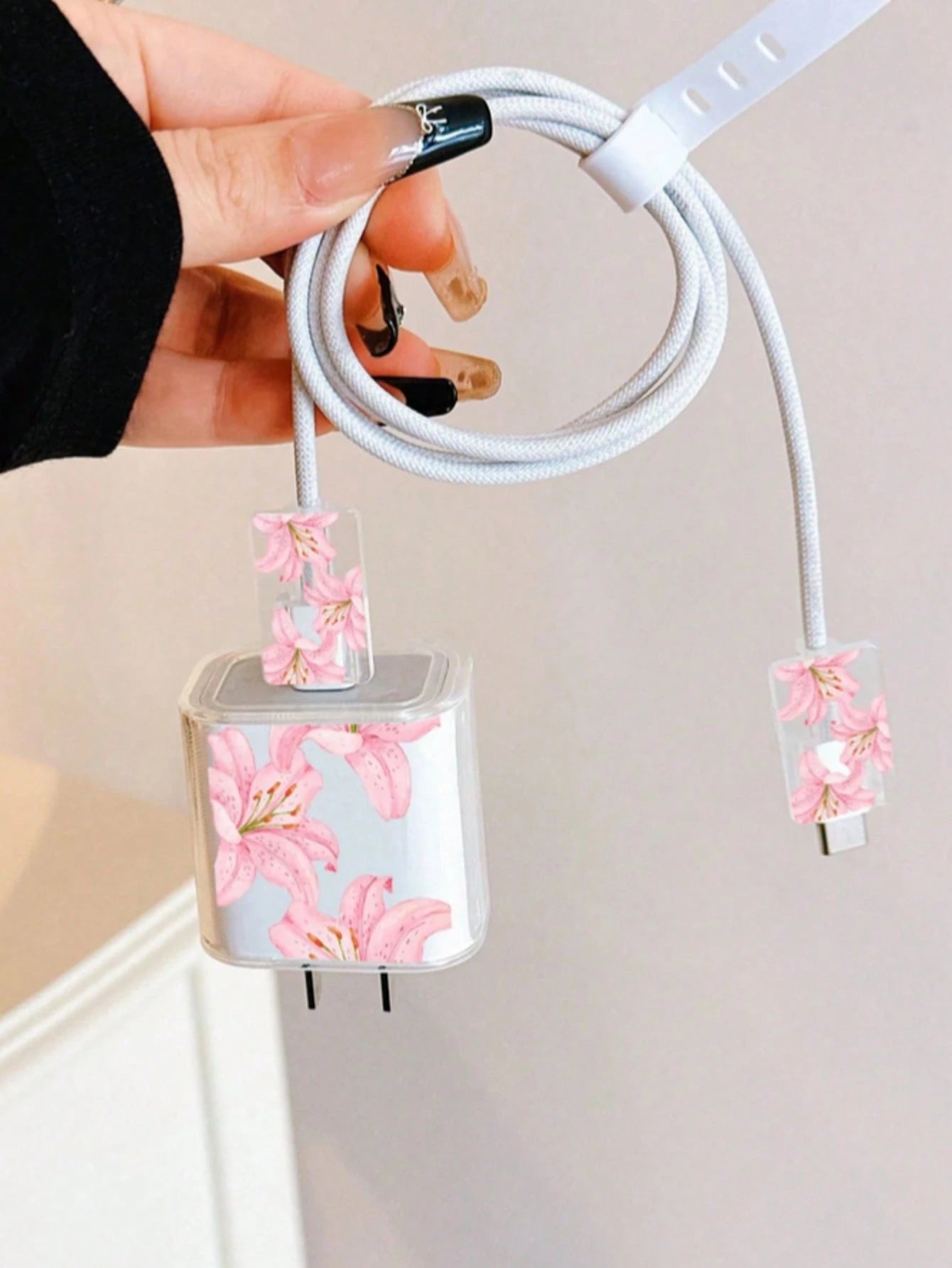 Minimalist Floral Apple Charger Bow Protective Case Suitable For 20W 15 Charger Cable, 16 Pro Max Phone Data Cable, 13/14 Plus Protective Case, Anti-Bending And Anti-Cat Bite