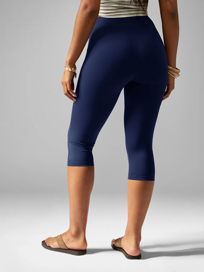 MISSGUIDED Women's Navy Capri Leggings High Waisted Stretchy Comfort Fit Cropped Pants For Casual Everyday Wear