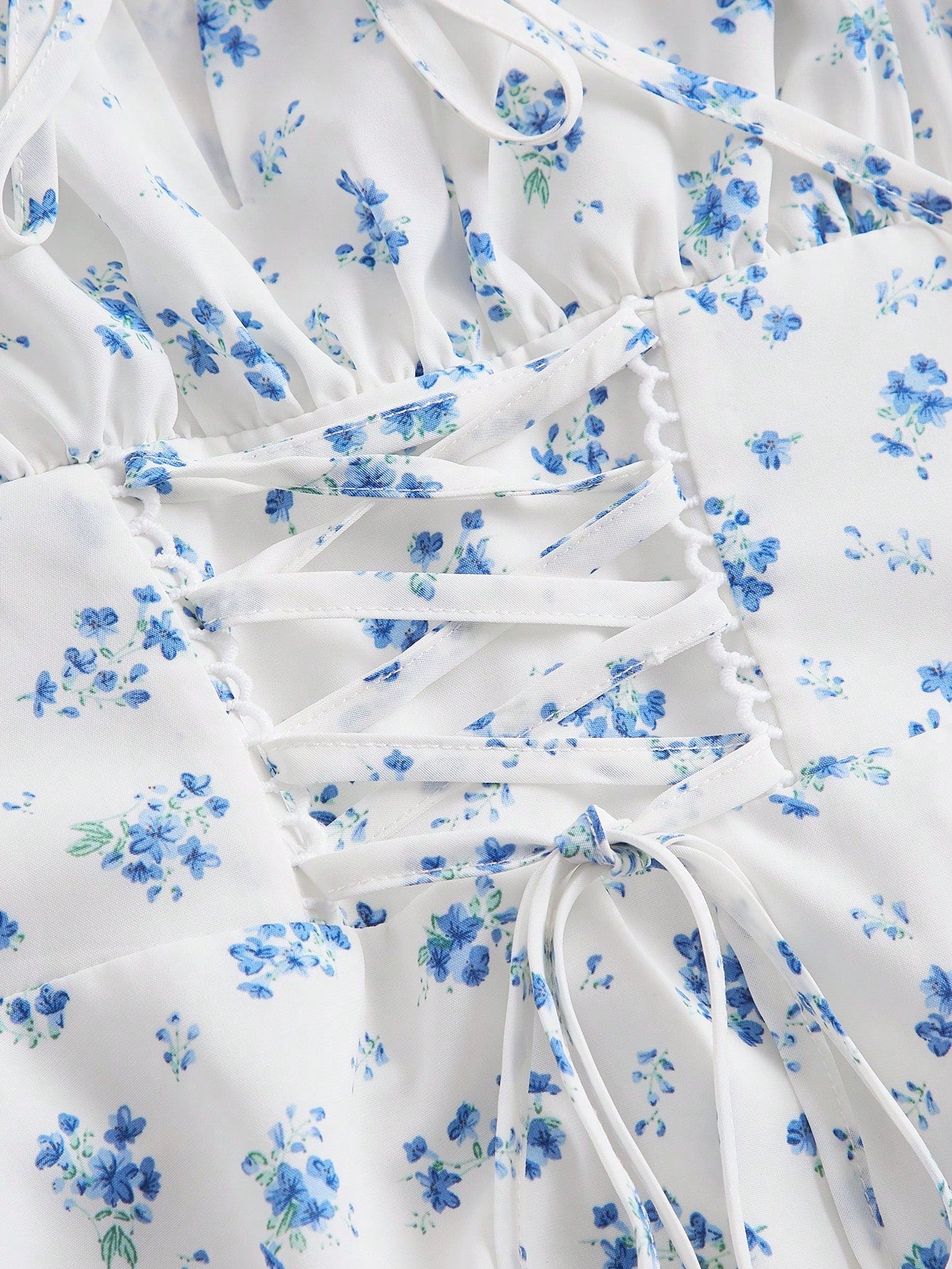 MOD Ditsy Floral Print Tie Front Puff Sleeve Blue And White Breast Cup Pleated Short Dress, Graduation Dress