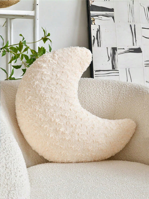 Moon-Shaped Decorative Pillow, Crafted From Soft And Comfortable Rose Velvet, Perfect For Bedrooms, Sofas, Beds, And Home Decor, An Ideal Gift For Family And Friends, Beige