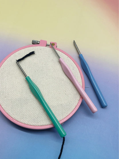 Multi-Color Punch Needle Embroidery Tool Set With Protective Case And Easy Threader, 4-Color Red Pink Green Blue Simple Punch Needles, Suitable For DIY Handmade Tufted Carpets, Punch Needle Art Painti