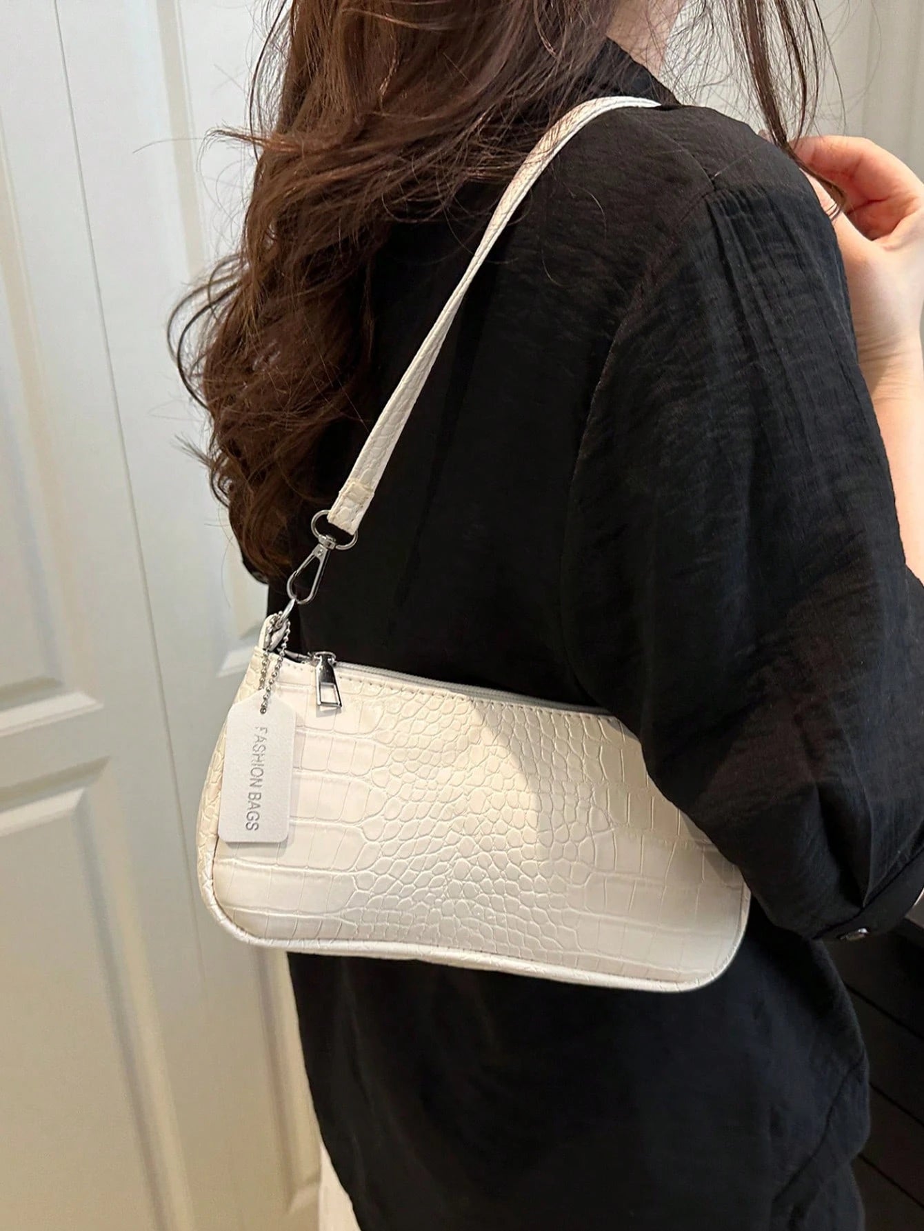 New Fashion Versatile Texture Chain Strap Shoulder Bag, Women Underarm Handbag, White Bag